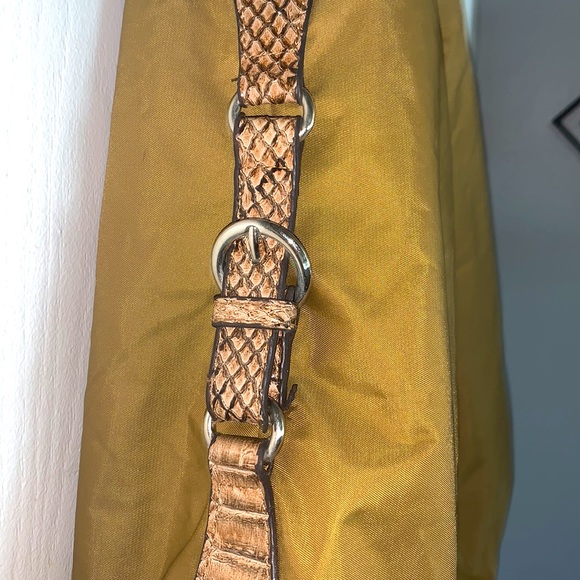 Heart Moon Star Shoulder Bag Buckle Strap Trim Bottom Snake Print Very Rare - Picture 4 of 11